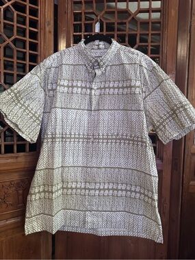 Manaola Hawaii Short-Sleeve Button-Down Shirt